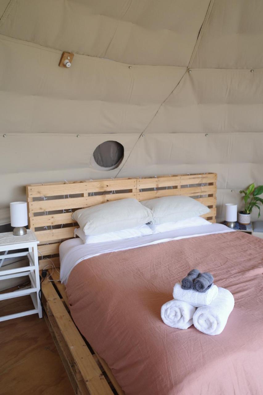 1 Waipu Off-Grid Eco Seaview Geodesic Glamping Dome Hotel Kültér fotó