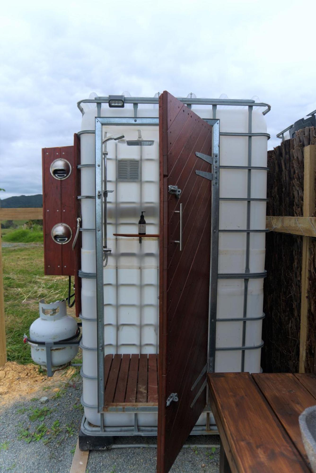 1 Waipu Off-Grid Eco Seaview Geodesic Glamping Dome Hotel Kültér fotó